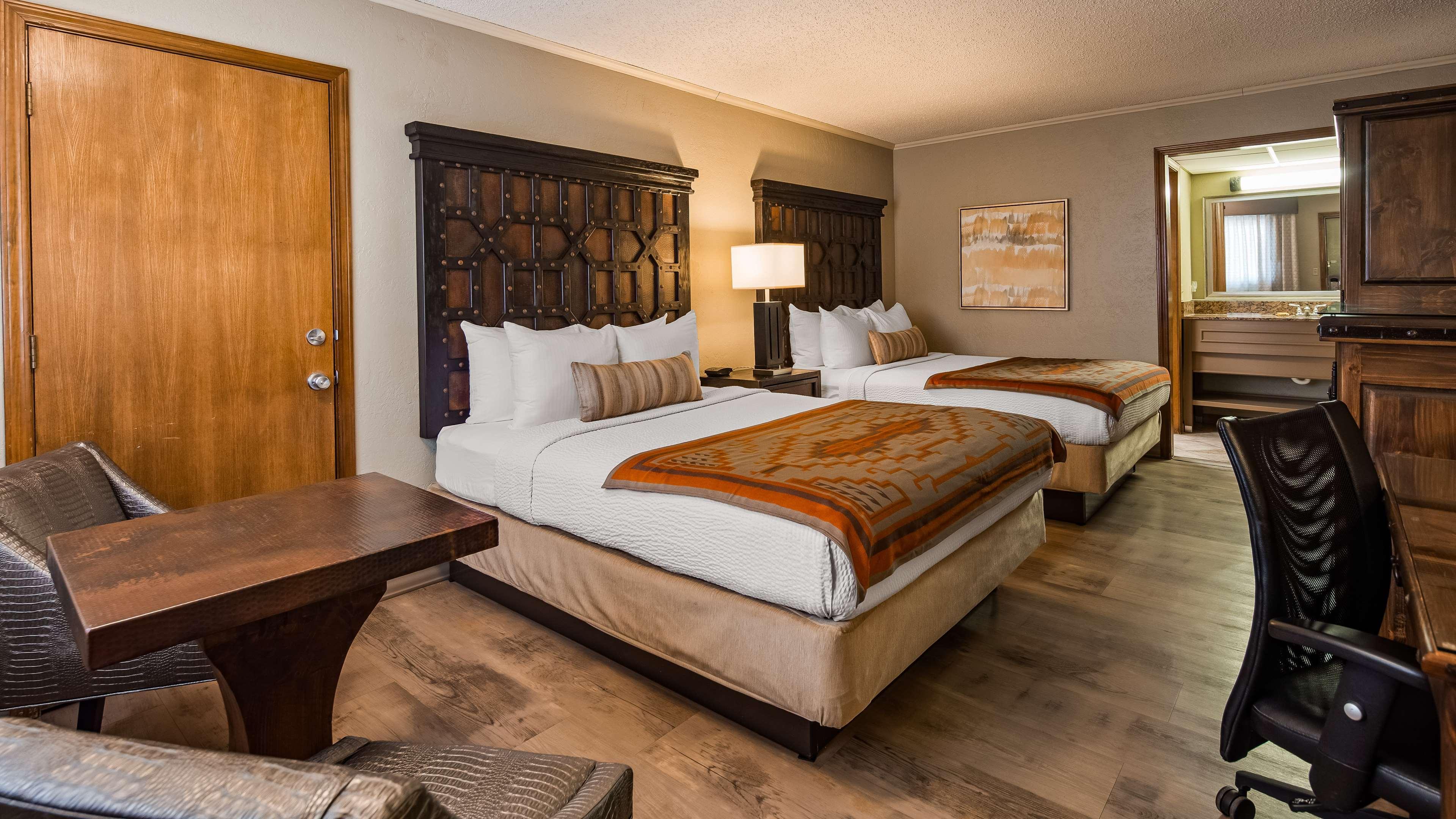 Hotel Western