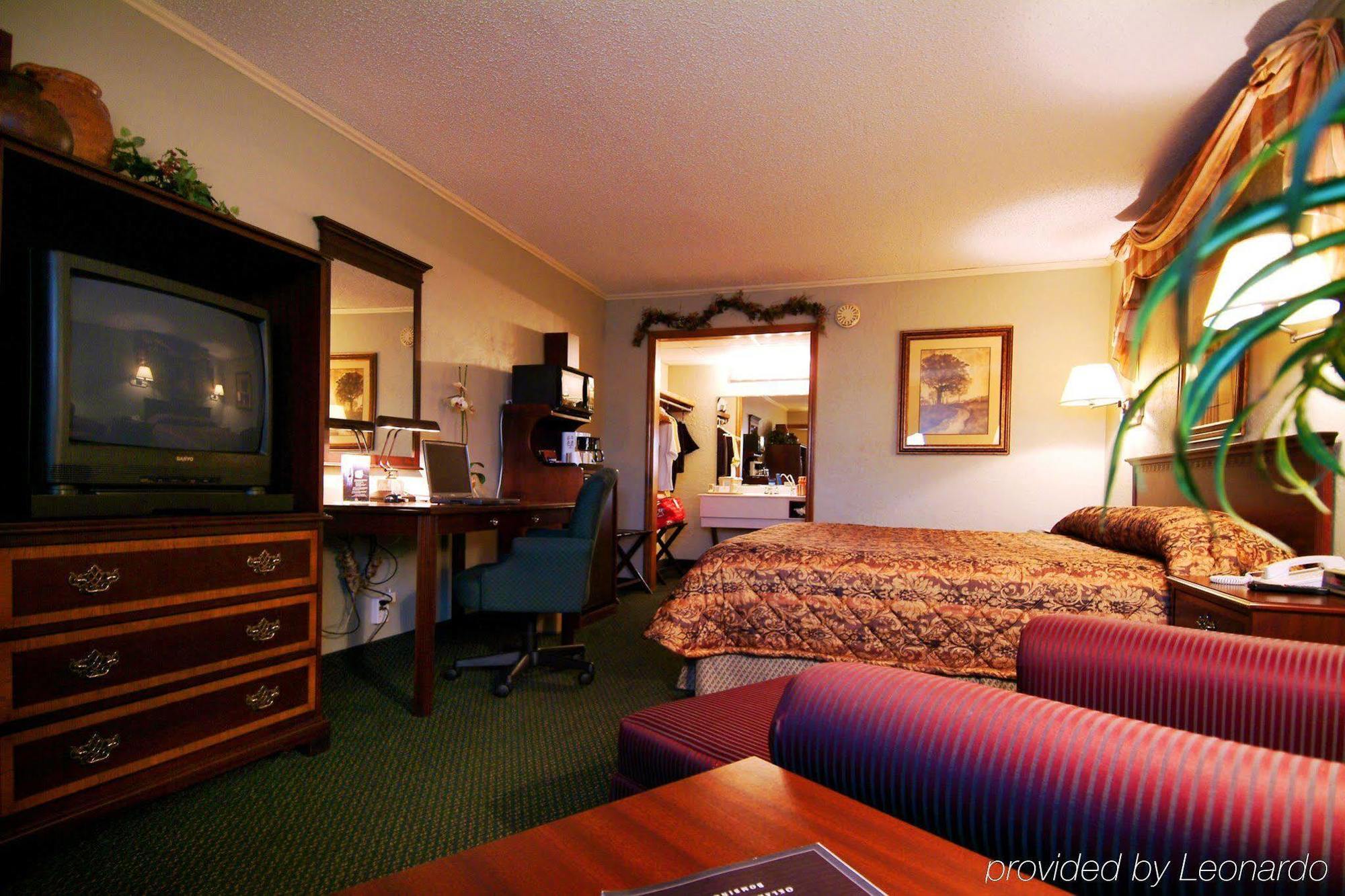 Western 3* Weatherford