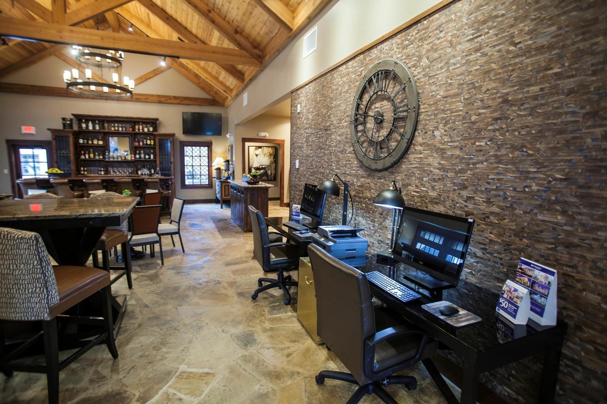 Best Western Plus 3*