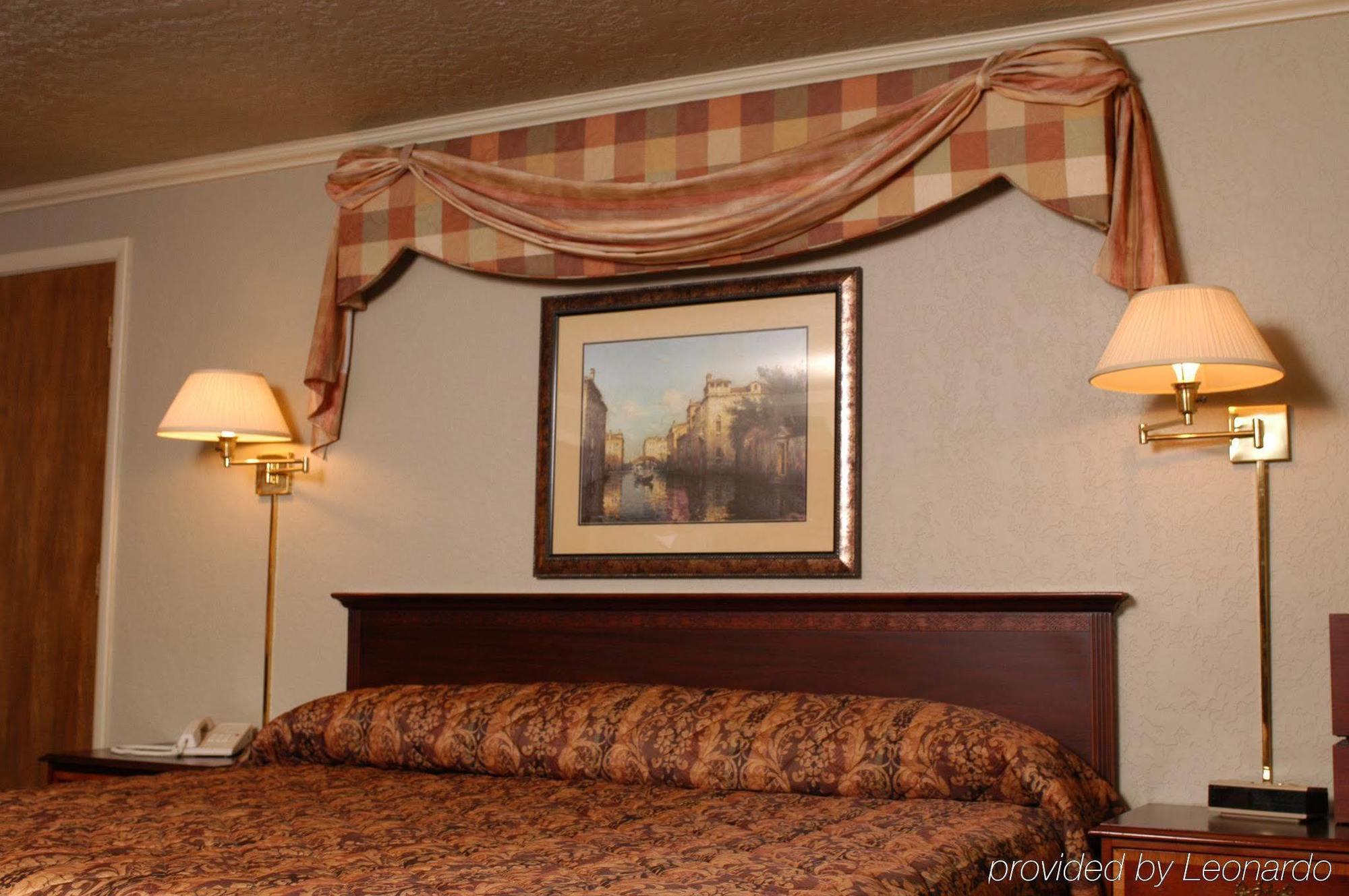 Best Western Plus Hotel 3*